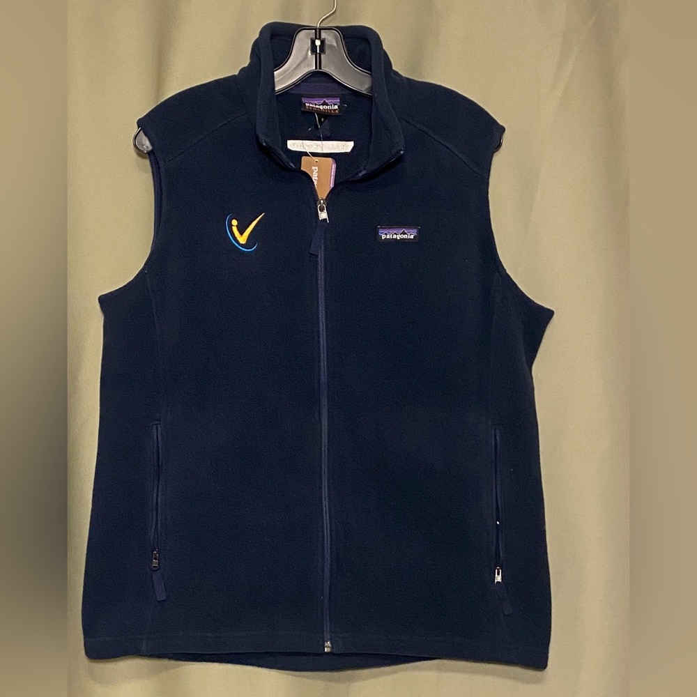 Patagonia Women’s Classic Synchilla Custom Virtual Incentives Vest  size XL NWT
